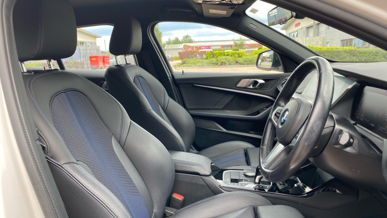 BMW 1 Series 118i M Sport 5dr Step Auto Petrol Hatchback